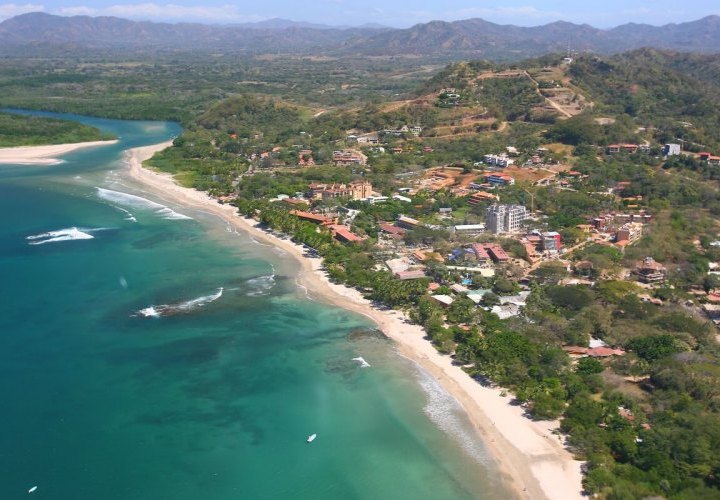 Free afternoon to enjoy the beach in Tamarindo