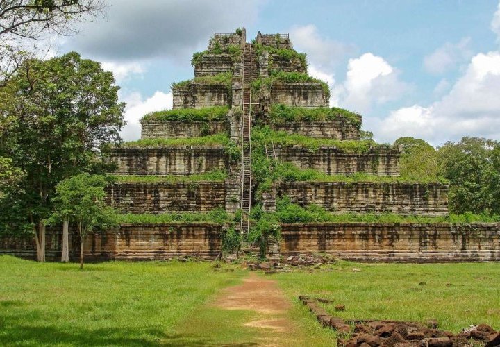 Descubrimiento de los Templos de Koh Ker y Beng Mealea
