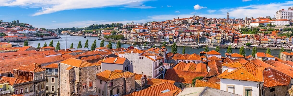 Portugal Group Tour from Porto to Lisbon